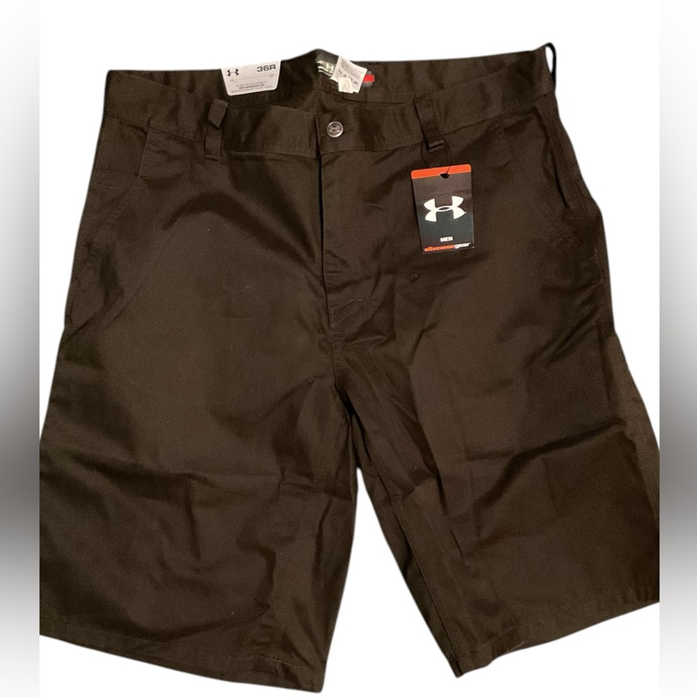 NWT Under Armour Men's Black Shorts